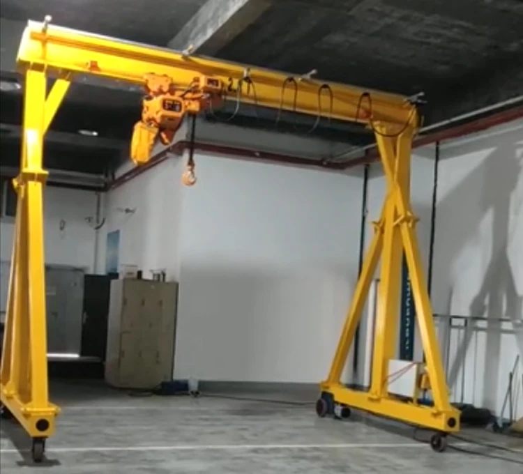 Light walking gantry crane